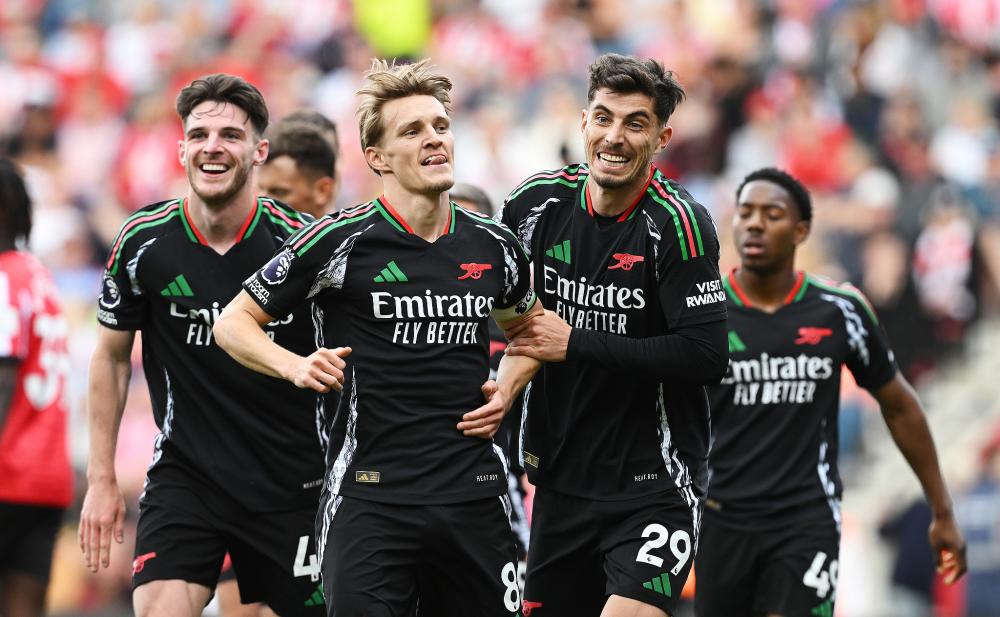 NBA官方新秀榜：克尼佩尔&弗拉格继续稳居前二