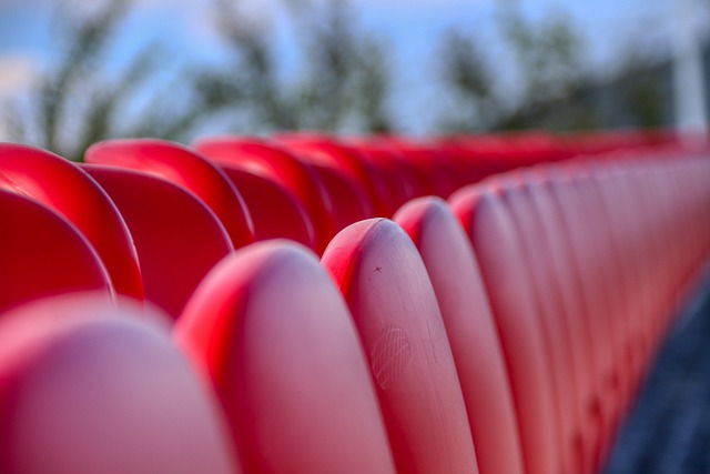 交锋频繁 交锋频繁